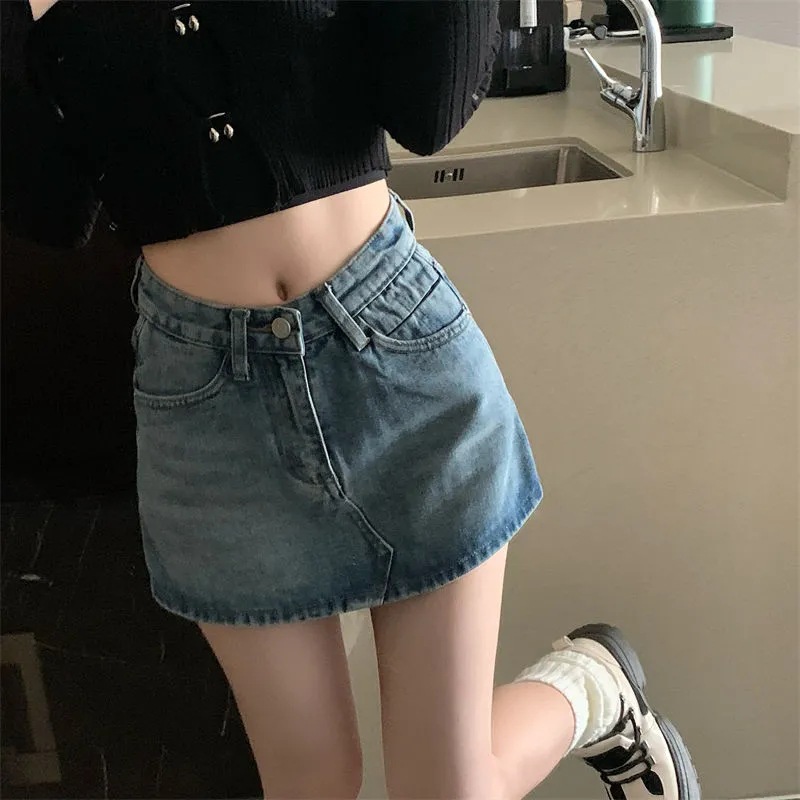 Picture of Hong Kong Style Retro Denim Skirt for Women 2025 Summer New Culottes for Small Sexys High Waist Straight Short Skirt