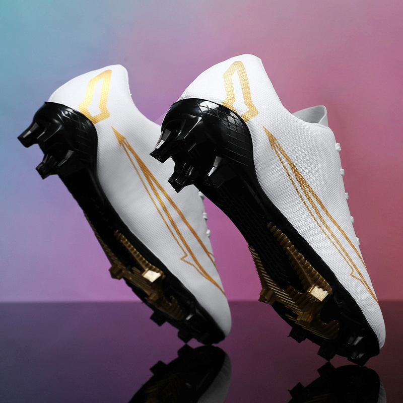 New Long Spike Football Shoes for Men, Low-Cut Artificial Turf Spiked Shoes for Teenagers and Students, Training Shoes, Cross-Border