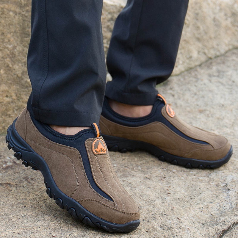 Cross-border New Men's Shoes Leg Outdoor Lightweight Travel Shoes Slip-on Soft Bottom sneaker Men's Leather Casual Shoes