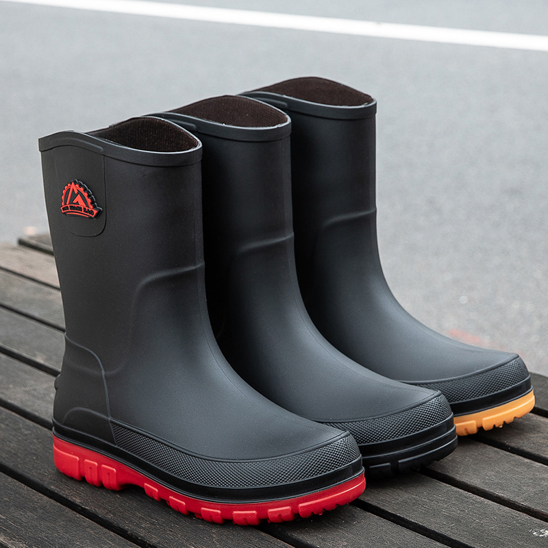 Korean Style Fashionable Non-Slip Rain Boots Waterproof Kitchen Shoes Fishing Car Washing Men's Mid-Calf Rain Boots