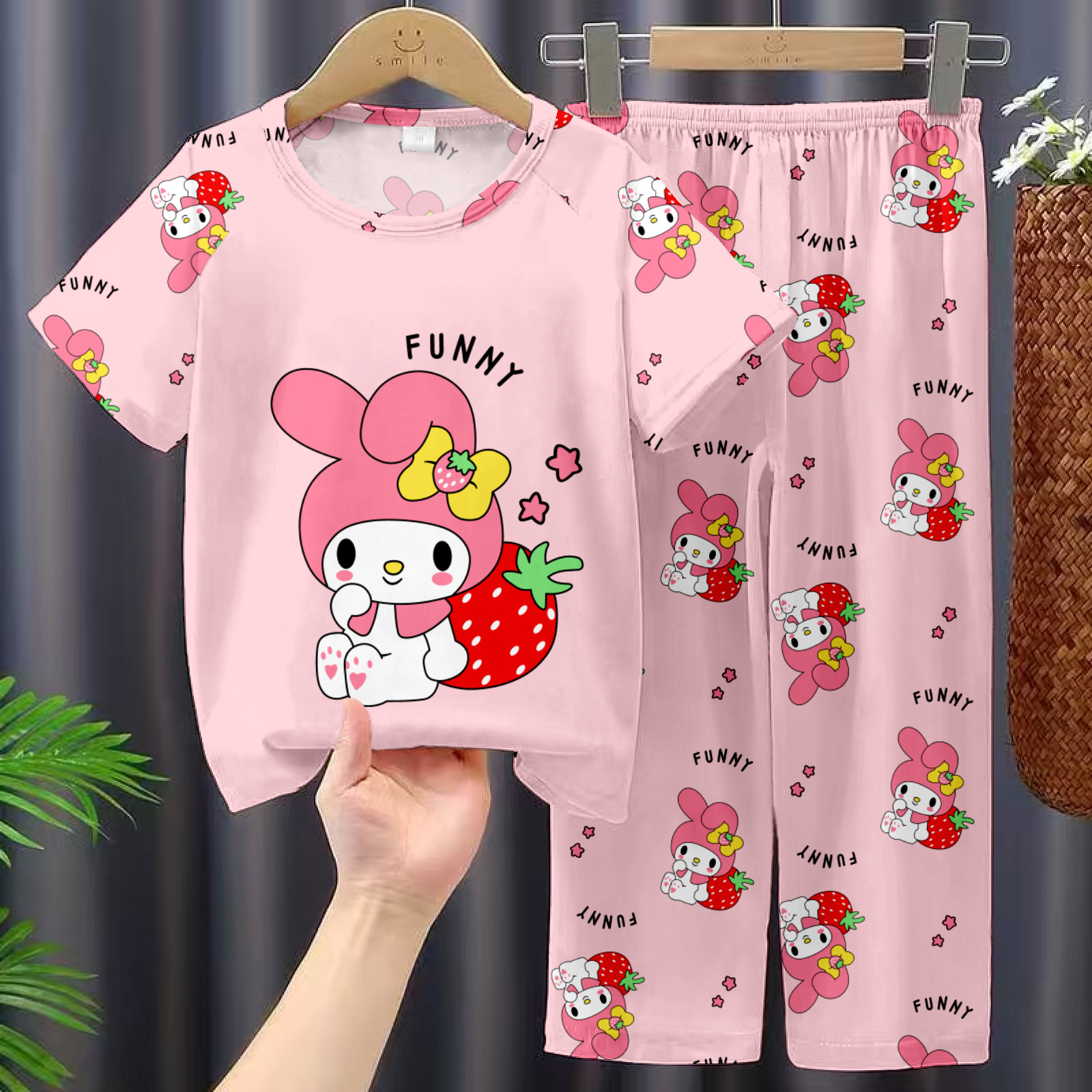 Picture of Children's Pajamas 2025 New Summer Thin Short-sleeved Trousers Girls' Large Children's and Girls' Home Clothes Summer Outer Wear