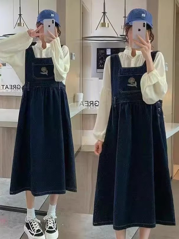 Cute younger Denim suspender skirt for women Spring and Autumn New Korean style retro loose embroidered small over-the-knee dress