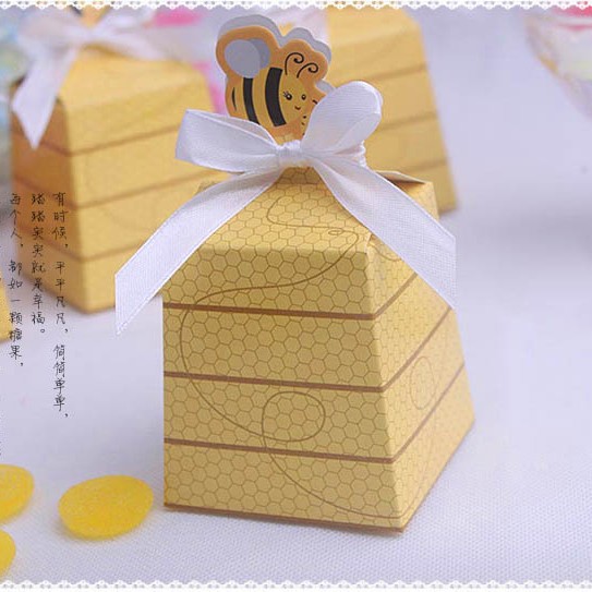 New Little Bee Wedding Candy Box'Personalized Creative Cartoon Candy Box' Baby One-Year-Old Return Gift Box Manufacturer Wholesale