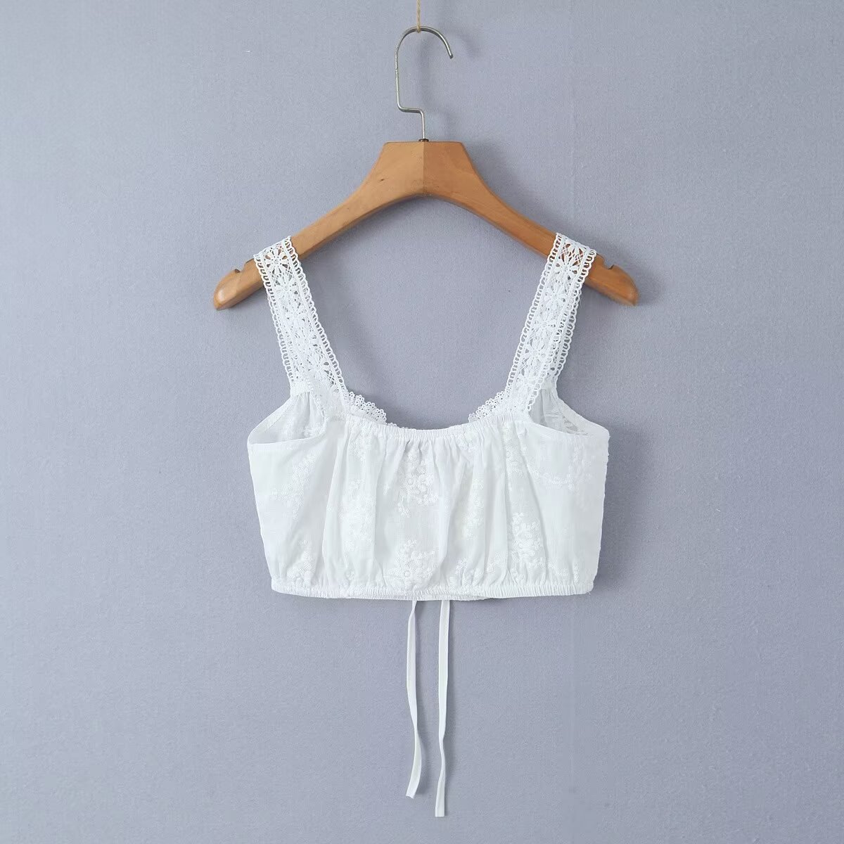 Picture of European and American Wholesale 2024 Summer New Style French Lace Halter Top Embroidered Lace Sexy Vest K7-A283
