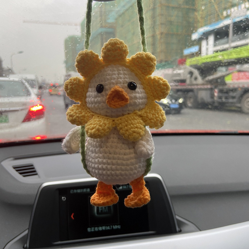 Hand-Woven Swing Duck Car Pendant Car Hanging Internet Popular Fashion Car Rearview Mirror Hanging Decoration