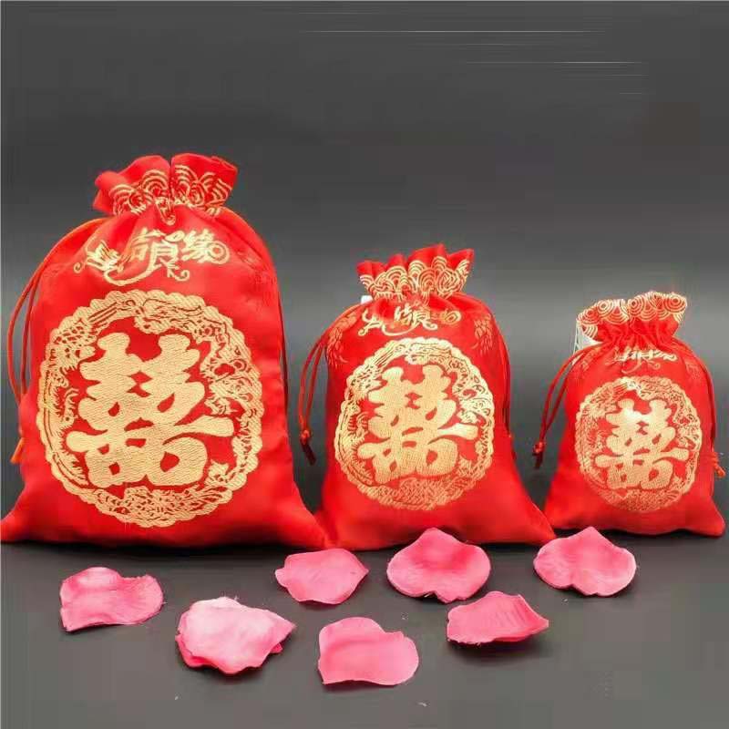 Picture of Wedding supplies wholesale brocade wedding candy bag wedding candy box wedding candy bag gift bag non