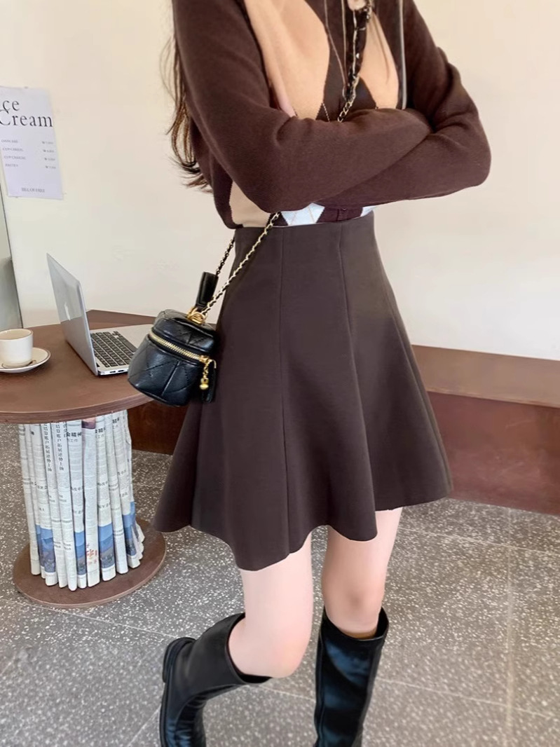 Woolen Skirt Women's Autumn and Winter Sweater Small High Waist A- Line Pleated Skirt 2024 New Umbrella Skirt