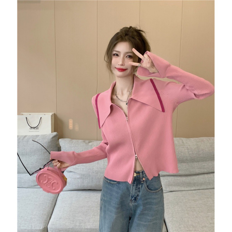 Picture of Autumn New Large Size Chubby Girl Large Lapel Double Head Zipper Design Short Loose Knitted Cardigan