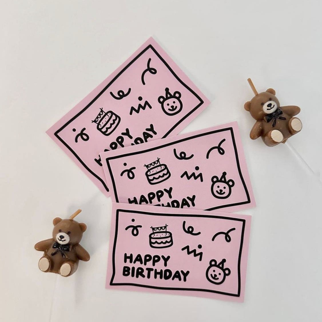 Picture of 30 simple black and white Pink ins style rectangular greeting cards happy birthday Thank you bouquet cards