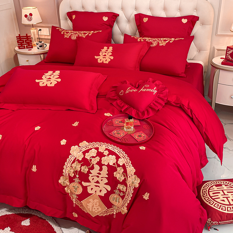 Picture of High-end Chinese Dragon and Phoenix Embroidery Fashion Wedding Four-piece Wedding Big Red Bed Sheet Quilt Cover Accompanying Bedding