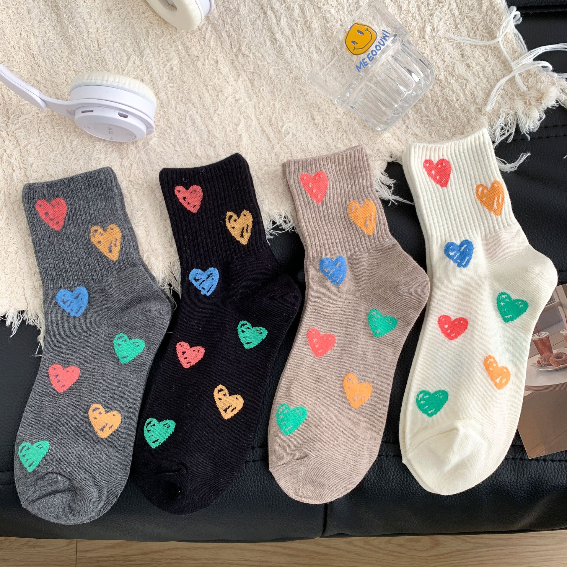 Spring and summer new socks women's colorful graffiti love tube socks versatile fresh student socks Japanese cute women's socks