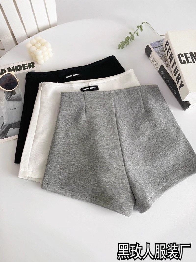 Fashion trend women's clothing European and American high-waisted shorts hot girl solid color tight hip covering fashion base sports yoga hot pants