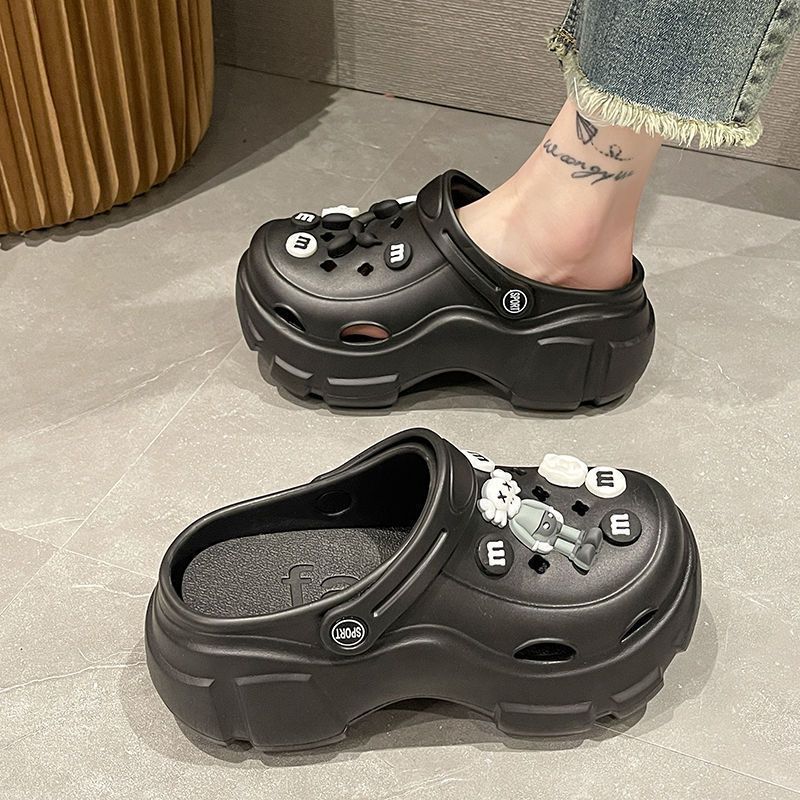 Picture of Baotou EVA hole shoes in 2025 new fashion and versatility student comfortable and casual two-wear non-slip slippers for women's summer