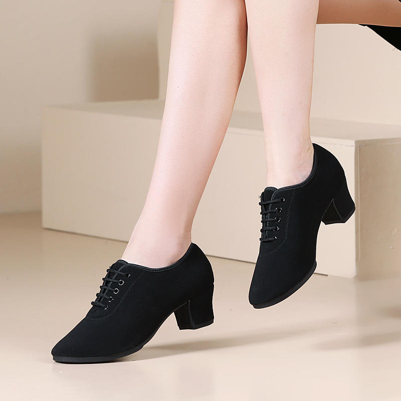 Professional Latin Dance Shoes for Women, Adult Oxford Cloth Mid-Heeled Dance Shoes, Soft-Soled Modern Dance Practice Social Dance Shoes for Women