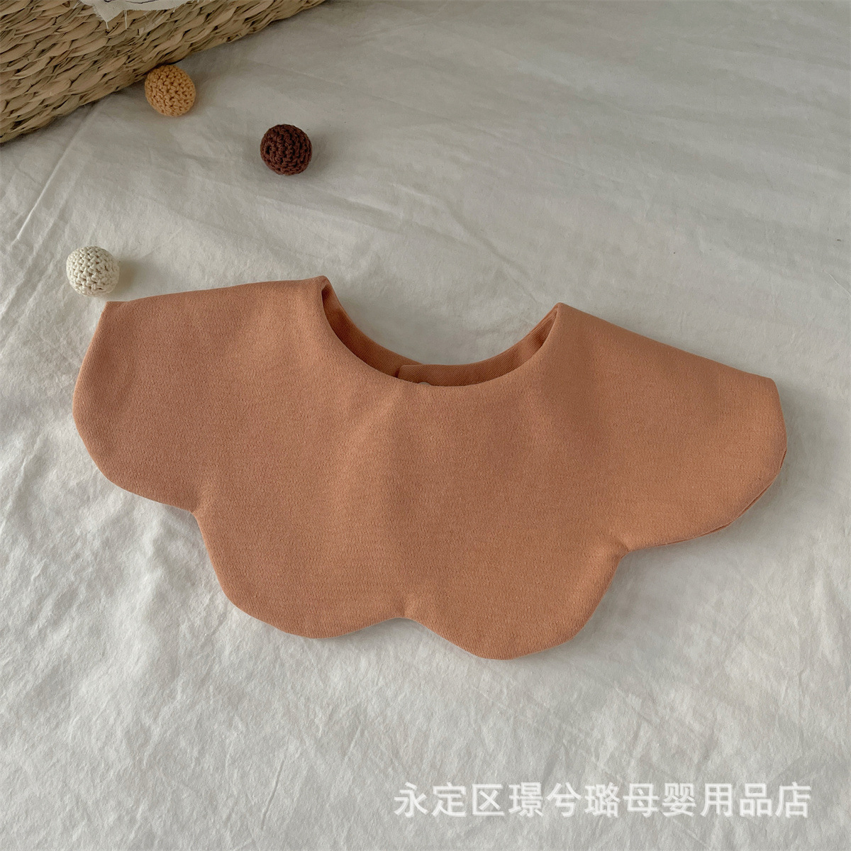 Picture of Korean version of Morandi solid color baby saliva towel cotton petal bib double-sided solid color bib