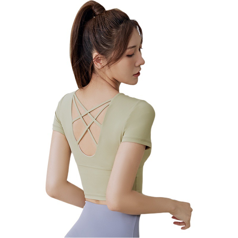 New Cross Short-sleeved Sports Top with One-piece Chest Mat Fitness Yoga Suit Naked Navel Short Tight