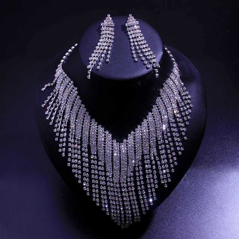 Ins Blogger's Same Rhinestone Necklace Set European and American Cross-Border Bride Wedding Tassel Jewelry Set Necklace