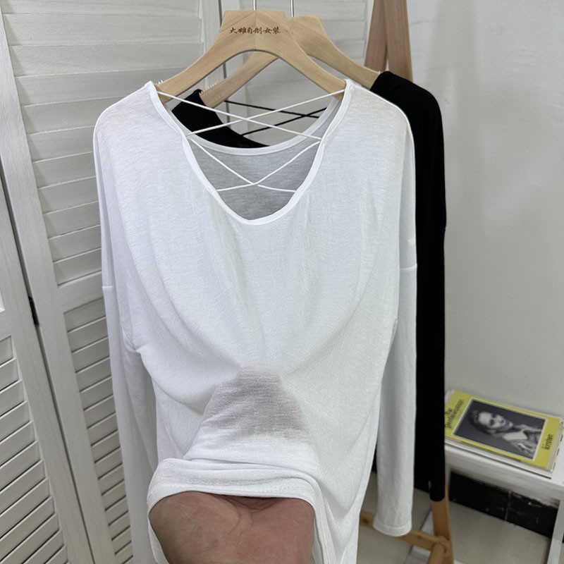 Picture of Loose Version of Thin Backless Long-Sleeved Sun Protection T-Shirt Women's Air-Conditioned Blouse Niche Design Top Summer Light