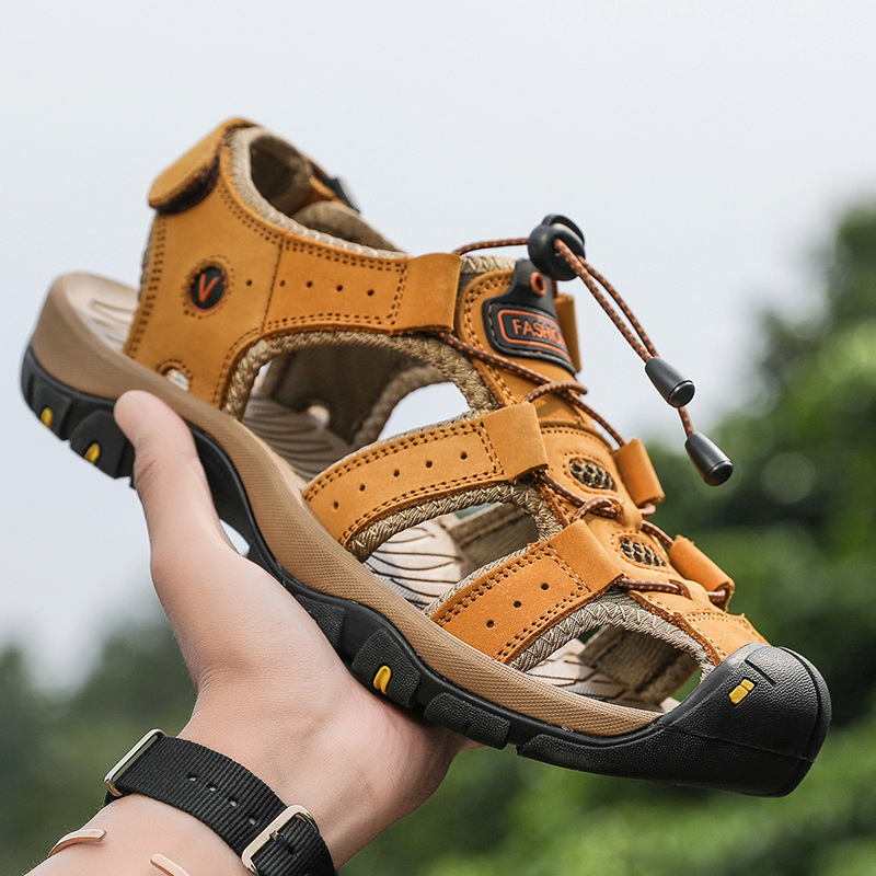Sandals Men's plus size Baotou Casual Beach Shoes 2025 Summer Genuine Leather Men's Outdoor Sports Tracing Slippers
