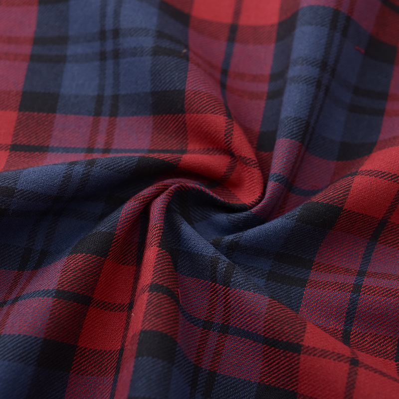 Picture of in stock cotton yarn-dyed simple plaid shirt fabric women's clothing children's clothing skirt cotton plaid shirt fabric