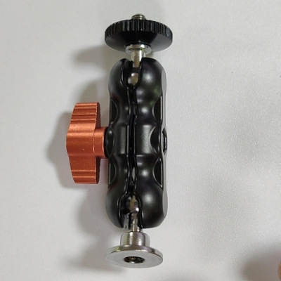 Picture of Small magic hand bracket double head screw connection strange hand magic arm bracket flash pea clip pea pod