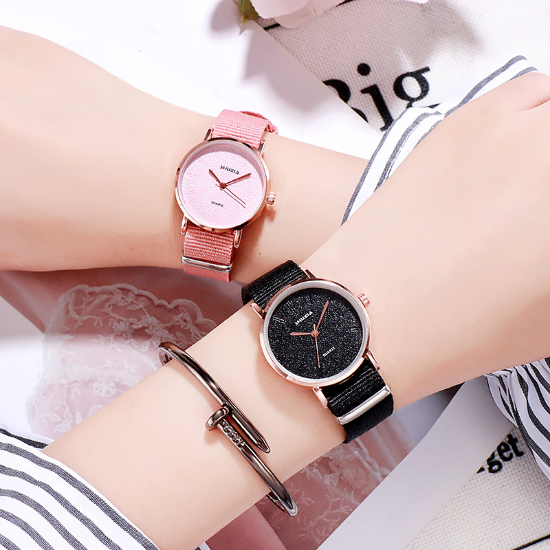 Canvas Student Fashion Simple White High-end Design Small Stone English Art High-value Fashion College Style Watch