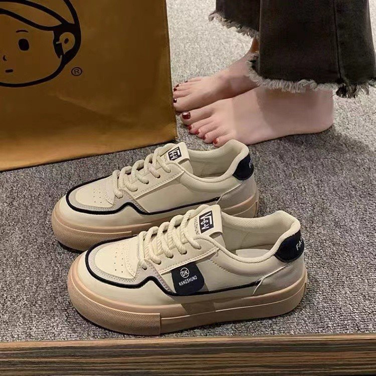 Net red trendy white shoes for women 2024 new spring and summer breathable thick bottom fashion board shoes round toe lace-up muffin sneaker