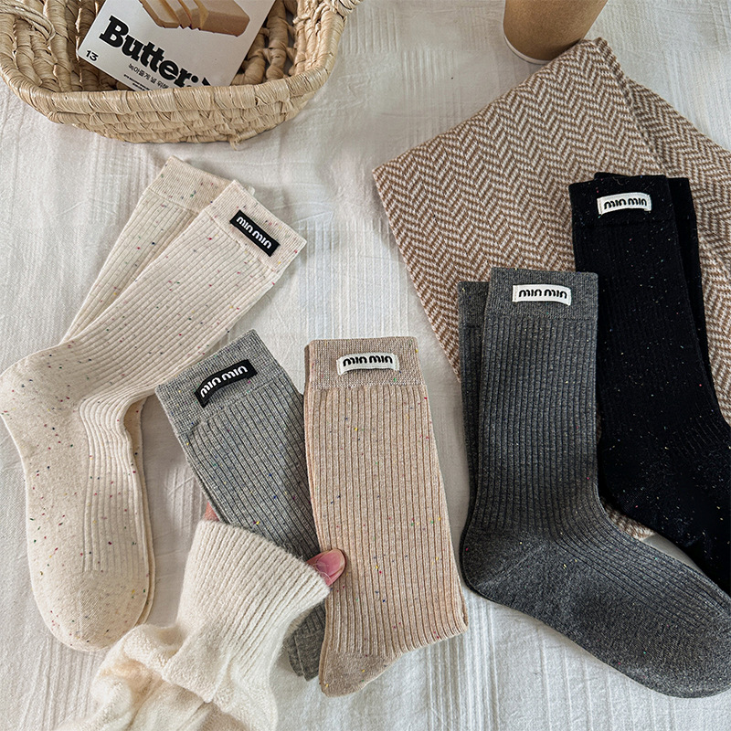 MIU Socks Women's Internet Celebrous Point Yarn Mid-length Socks Solid Color Letters Cloth Label Stack Socks South Korea Socks