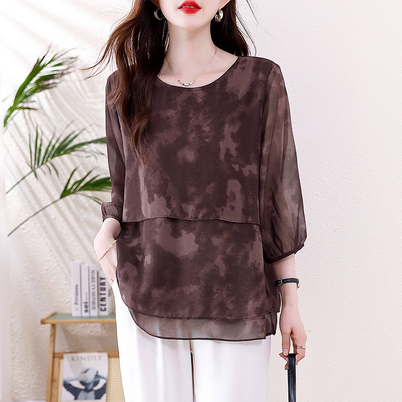 Picture of 2025 Summer New Loose Round Neck plus size Stitching Belly-Covering Slimming Western Style Seven-Sleeve Chiffon Top Small Shirt