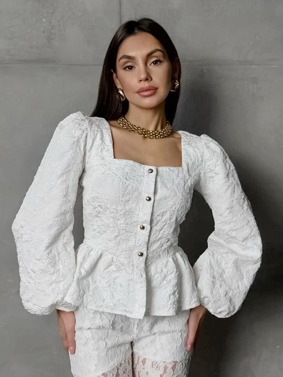 Picture of French high-end jacquard shirt 2024 new commuter square collar bubble sleeve women's shirt top spring women's clothing