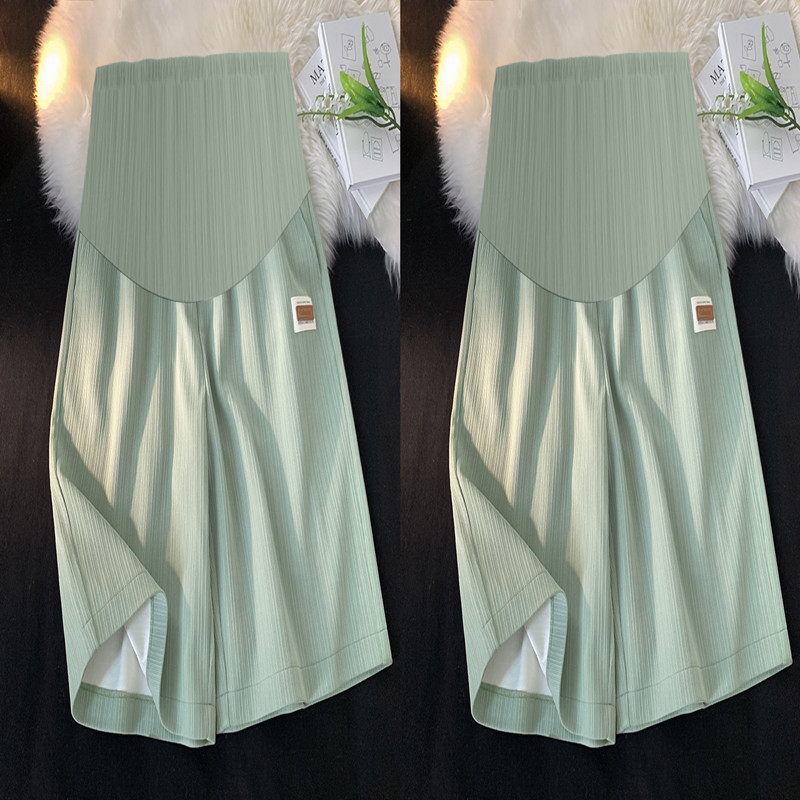Picture of Pregnant Women's Ice Silk Shorts Summer Thin Outer Wear Loose Large Size Casual Base Five-point Safety Pants Pregnant Women's Summer Wear