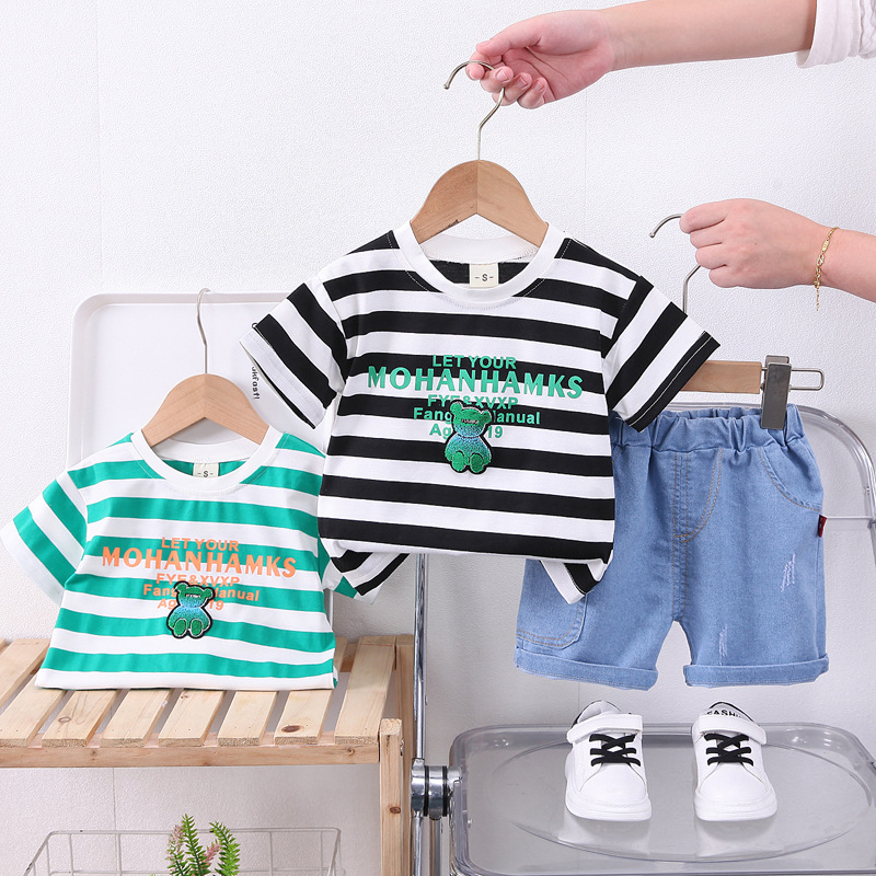 2023 Boys Summer Suit New Children's Western Style Boys Baby Children Handsome Fashionable Striped Bear Short Sleeve Trendy