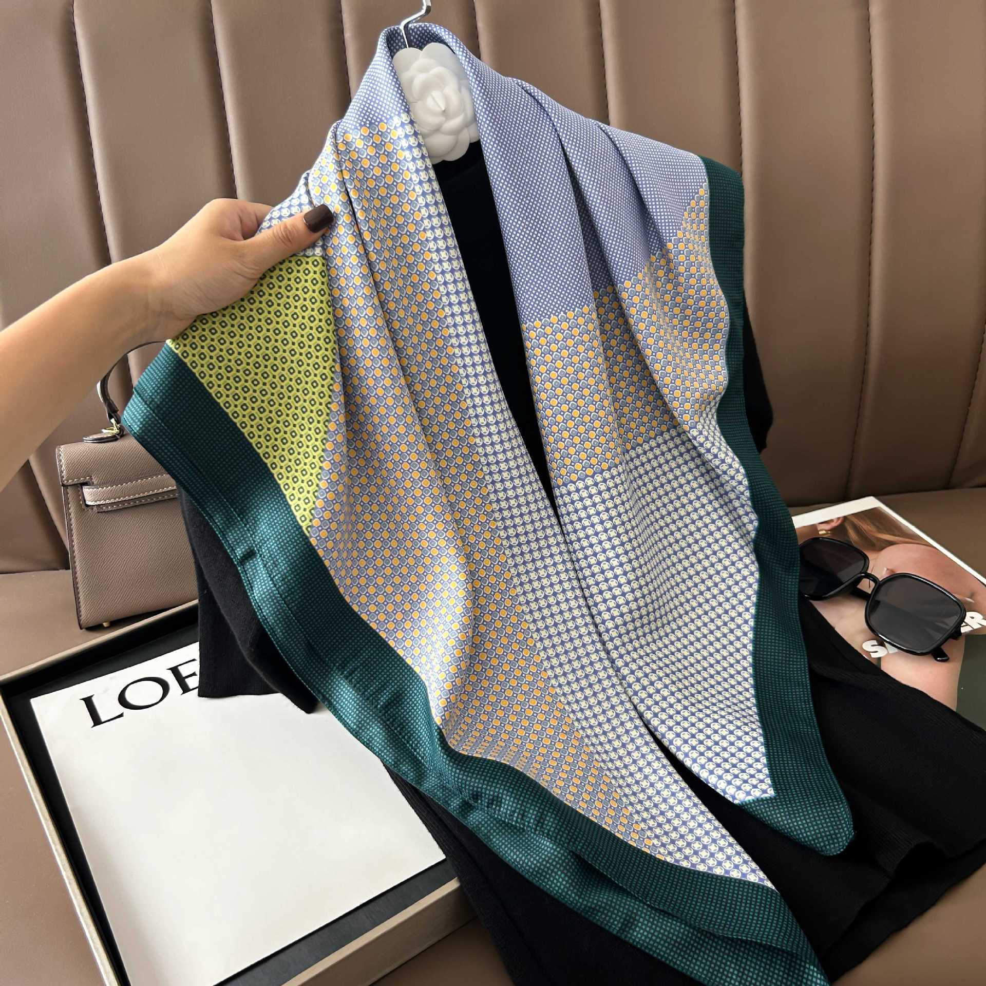 Picture of New 90cm Large Square Silk Elegant High-grade Decorative Shawl Women's Silk Scarf Fashion All-match Professional Scarf