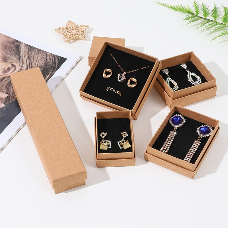 Factory wholesale Kraft paper jewelry box vintage classic gift box stud earrings necklace ring jewelry box