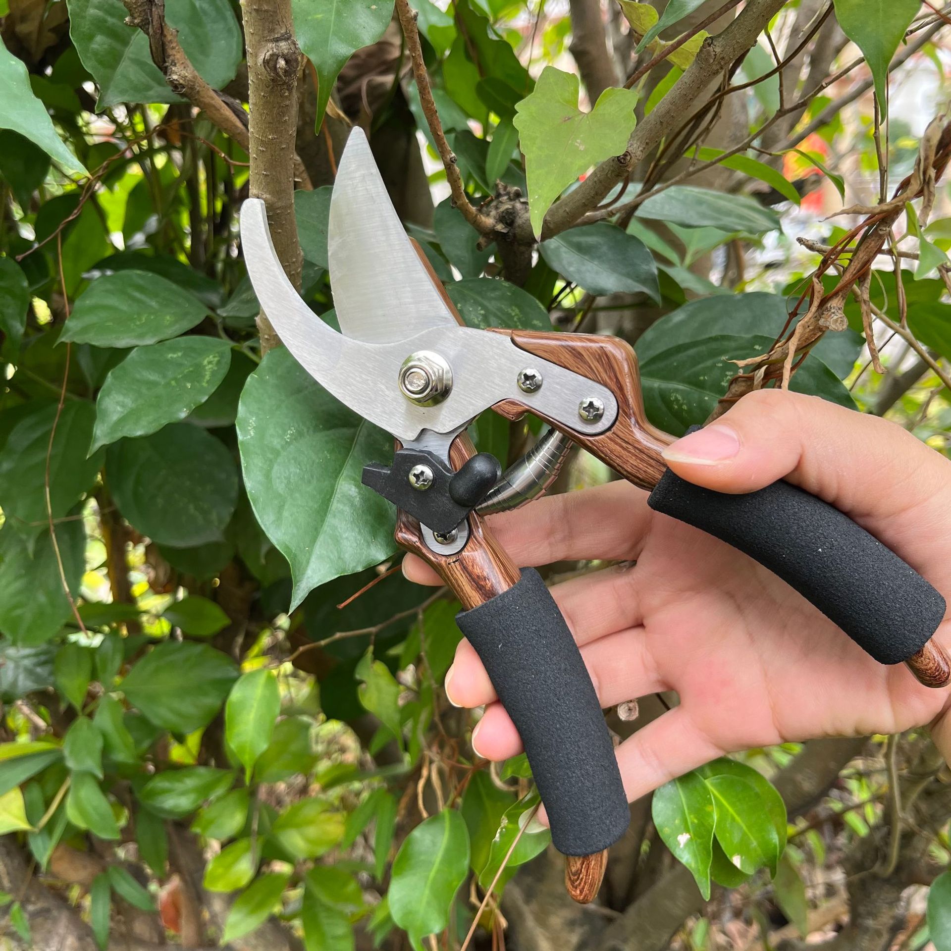 Strong stainless steel pruning shears multifunctional gardening scissors orchard branch pruning fruit picking scissors garden tools