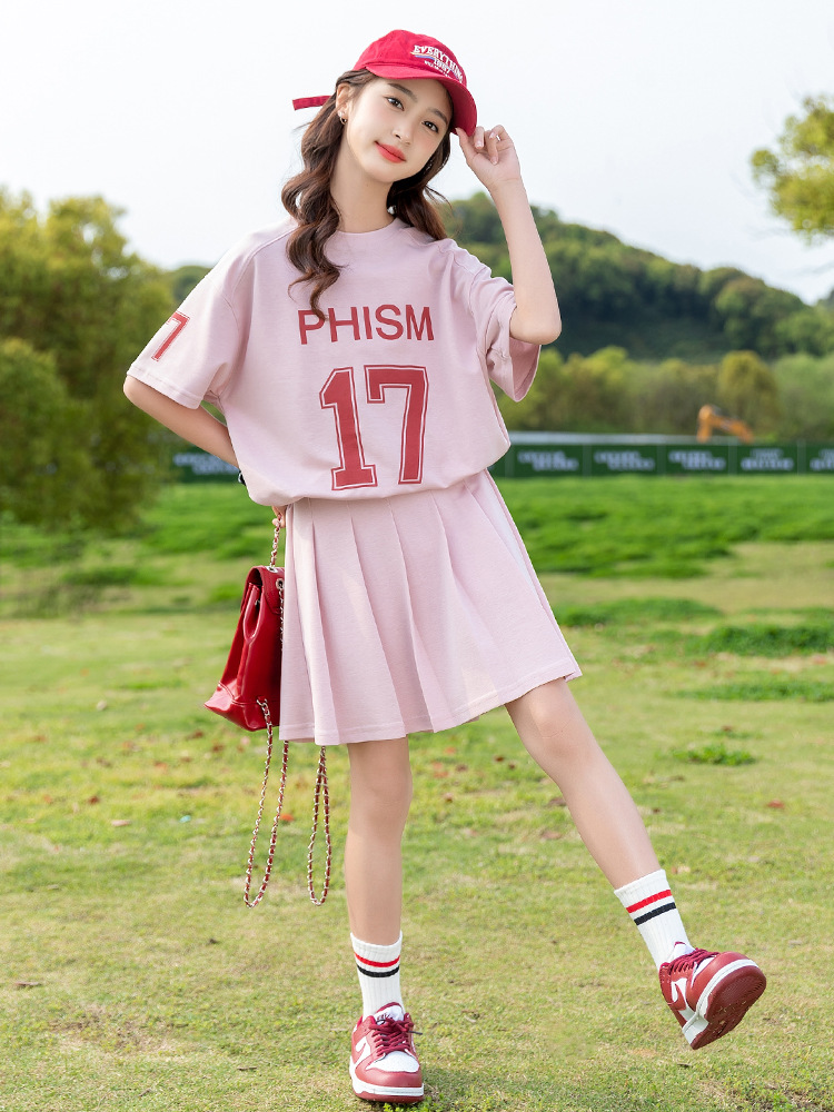Picture of Girl's Sports suit 2024 New Summer Dress Big Boy Girl's Summer Western Style Korean Short Sleeve Pleated Skirt Two-piece Set