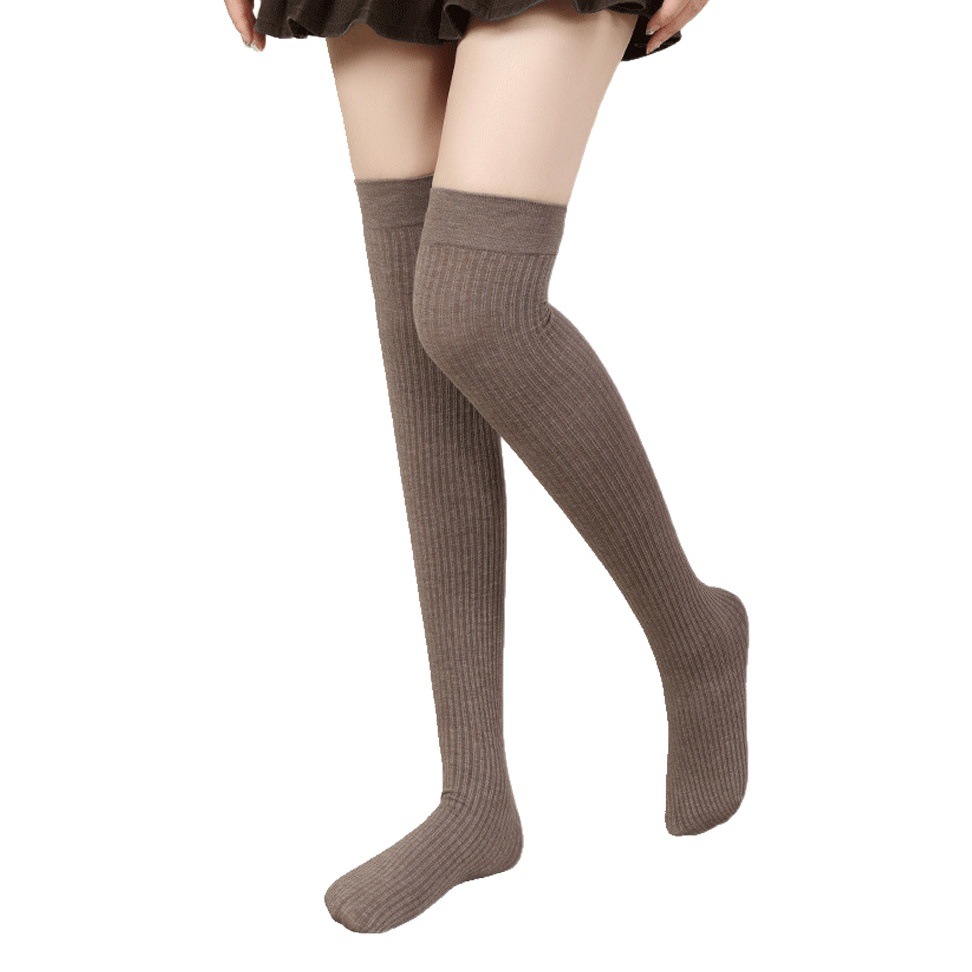 Autumn and winter new socks women's knee long tube non-slip wear-resistant all-match warm socks piled socks DWZ08