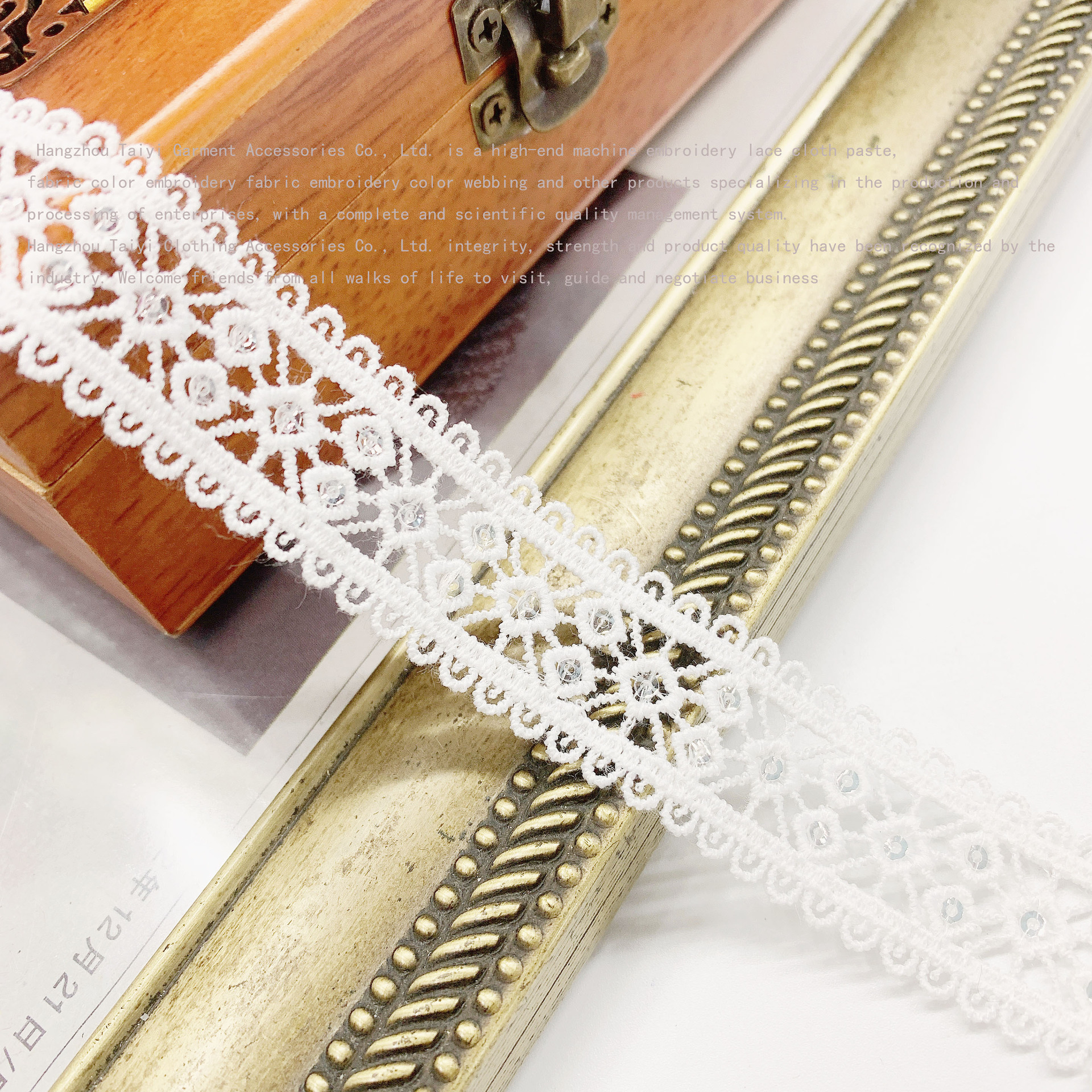 Quality New Style Milk Silk Single Side Wave Lace Hollow Embroidery Garment Accessories Lace Bead Bar Code Lace