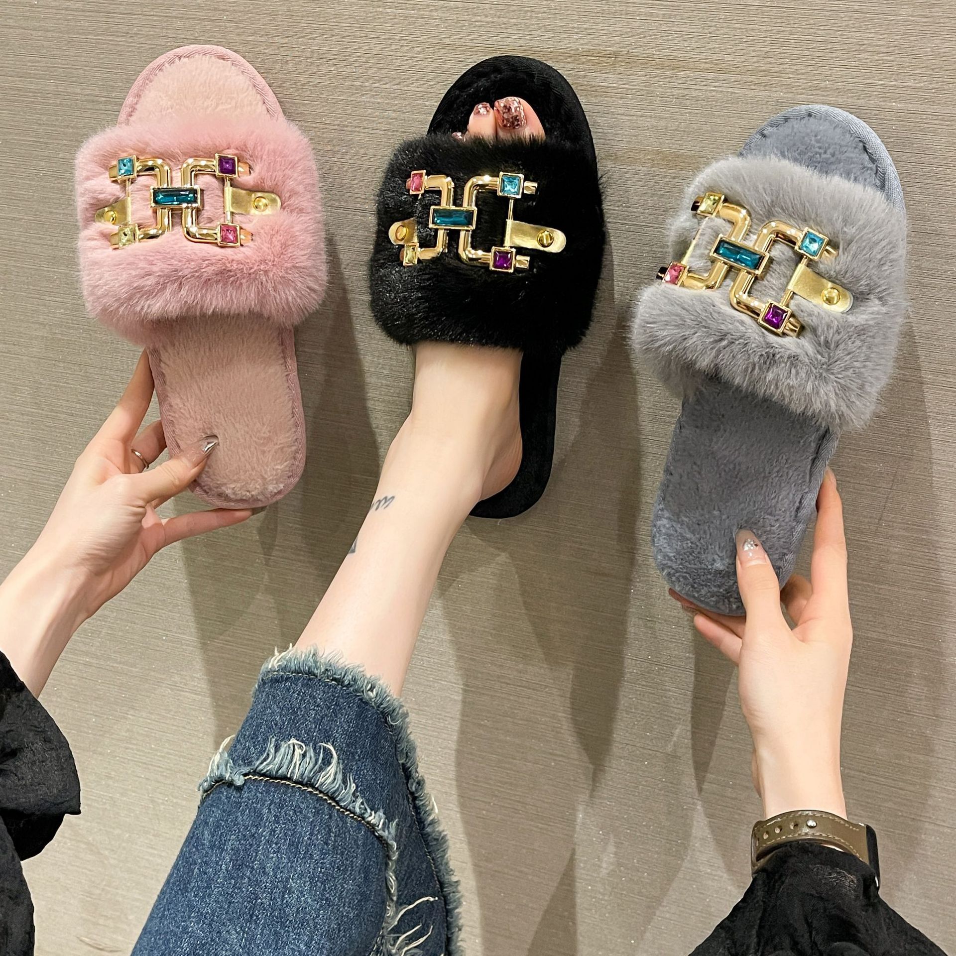 New fashion plush slippers autumn and winter crystal metal chain cotton slippers indoor warm plus size slippers for women