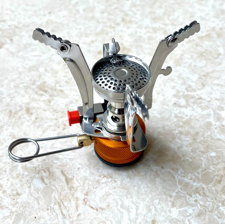 Outdoor Stove Picnic Camping Stove Integrated Mini Stove Head with Electronic Ignition Butane Gas Stove Mini Stove