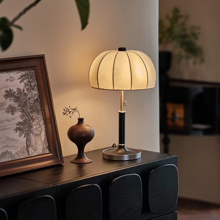French retro table lamp American simple quiet style living room bedroom bedside study advanced design atmosphere table lamp