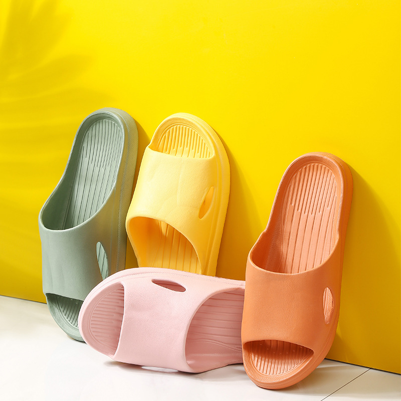 New Thick-Soled Anti-Slip Slippers for Home Bathroom Couple Slippers Summer Men and Women Deodorant Simple Eva Home