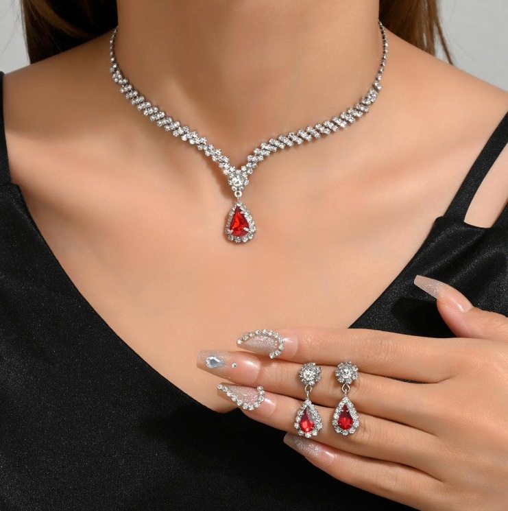 Picture of Bridal Jewelry suit Bracelet Cross-border Explosions Necklace Earrings Wedding Women Evening Dress Accessories Two-piece Set