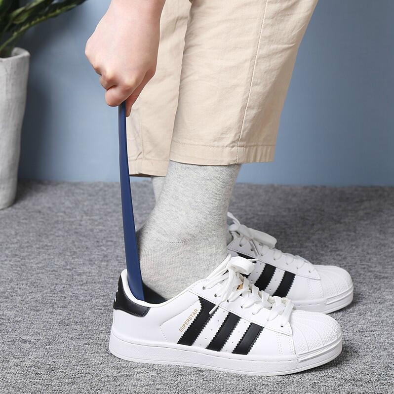 Household Shoe Puller Short Shoe Rak Shoe Wear Shoe Artifact for Elderly and Pregnant Women Magnetic Shoe Puller Shoe Lacker