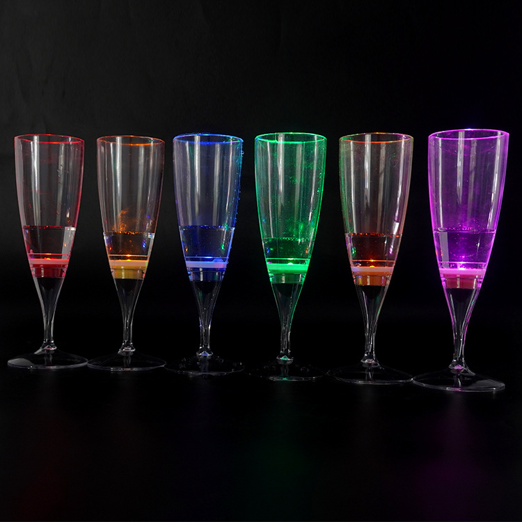 Picture of LED glowing champagne glass into the water bright champagne glass PS goblet 6 color in stock glowing glass LED champagne glass