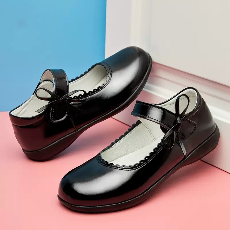Picture of Girls Black Leather Shoes Performance Shoes Princess Shoes Small Leather Shoes Children's School Leather Soft Sole Shoes School Shoes
