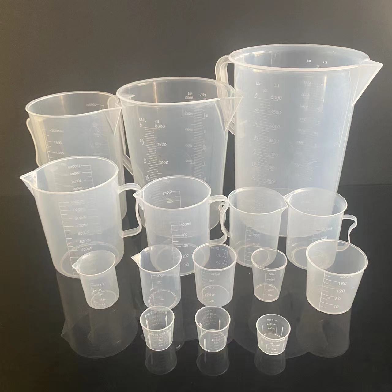 Thickened ml measuring cup 50 100 ml500ml1000ml 5000ml beaker with scale high temperature resistance with handle