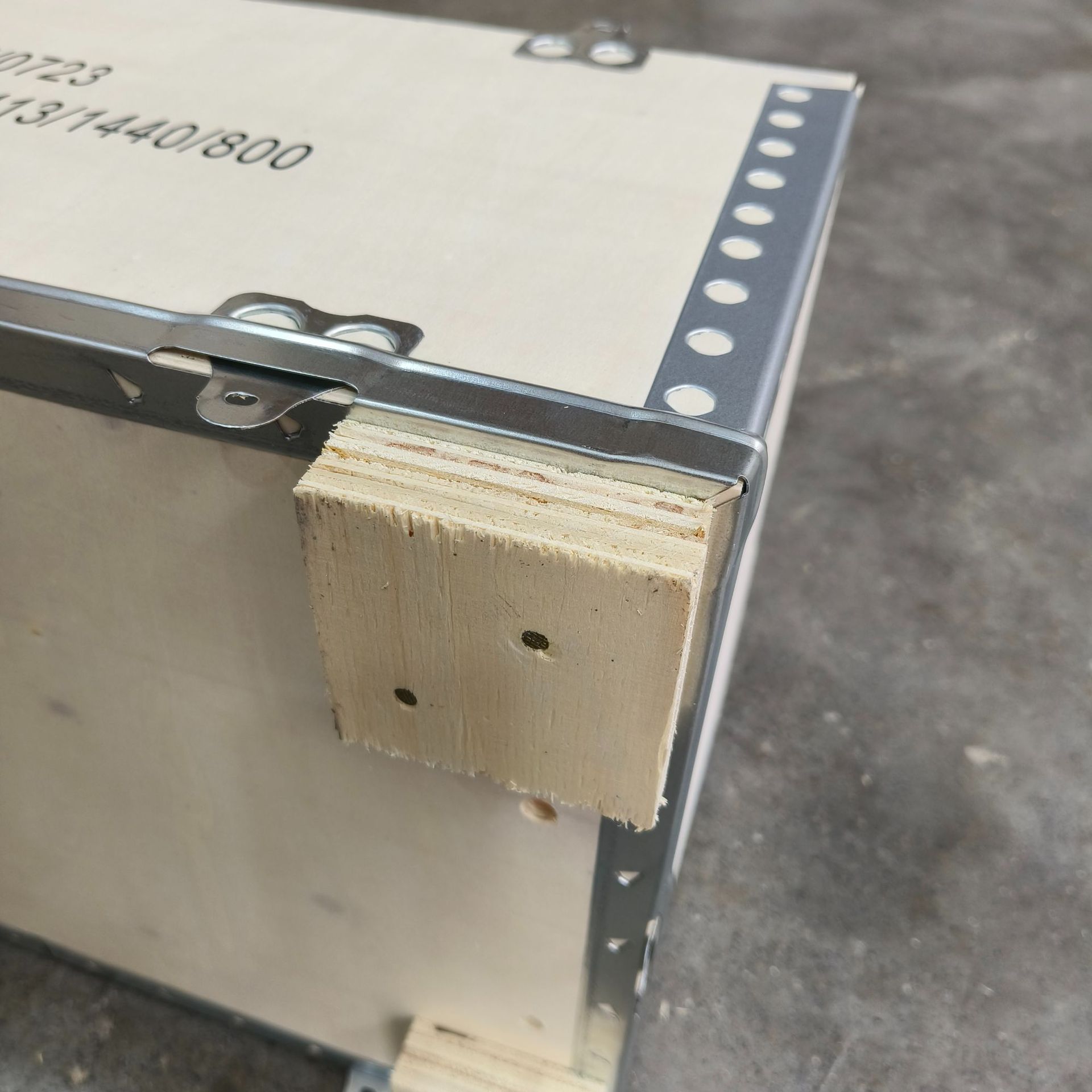 Picture of Factory supply non-fumigation export wooden box folding plywood equipment logistics transportation wooden box buckle steel belt wooden box