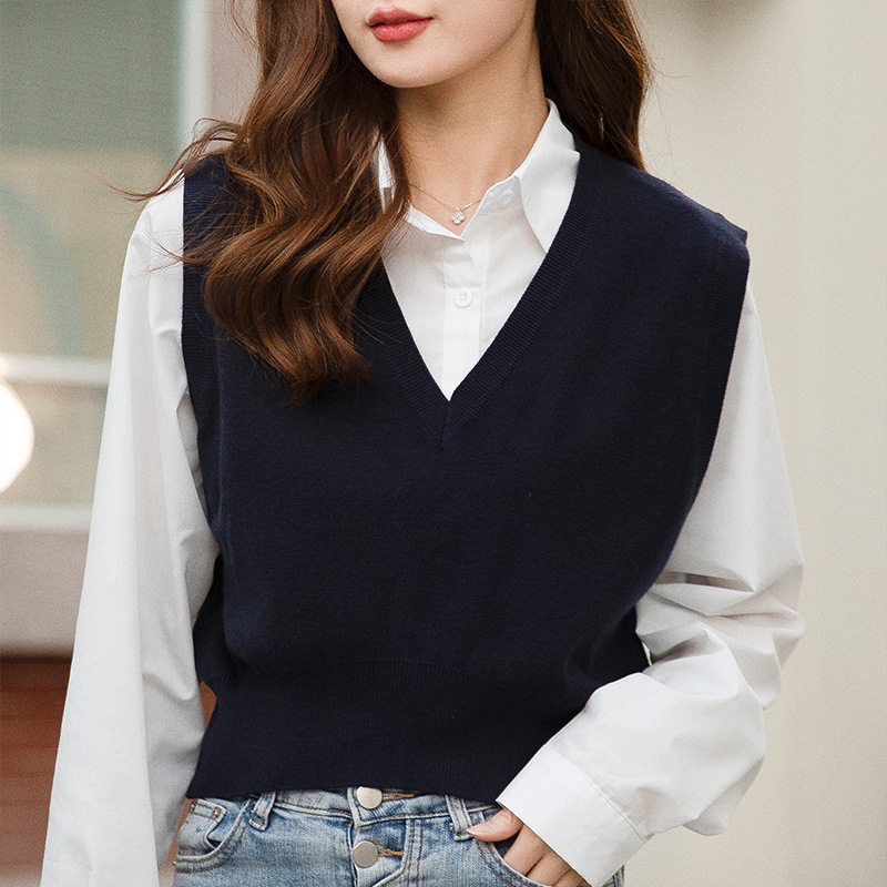 Picture of Spring and Autumn New Knitted Vest Women's Outer Matching Internet Popular Sleeveless Pullover Western Style Vest Short Brown Top