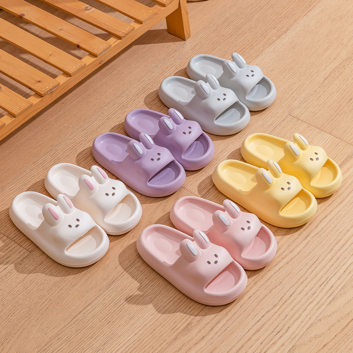 Picture of Children's Slippers 2025 New Summer Girls Princess Cartoon Cute Non-Slip Bathroom Bathing Family Slippers for Women